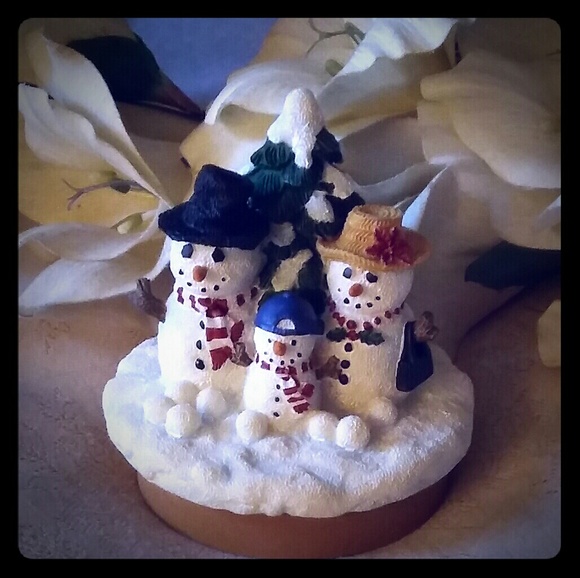 Ceramic Snowman Family Candle Topper - Picture 1 of 8
